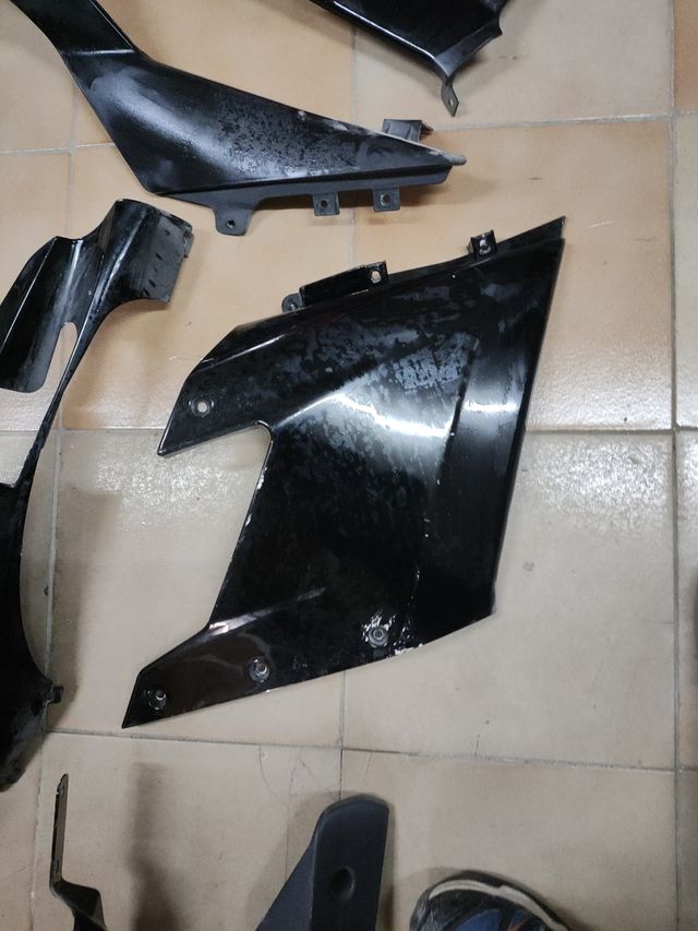 Despieze carenado derbi grp racing negra