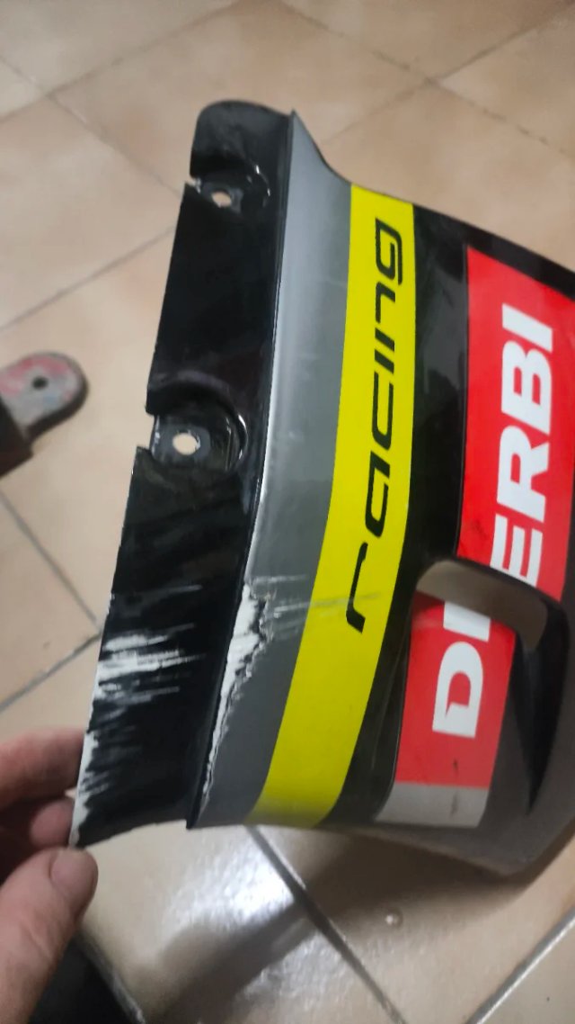 Despieze carenado derbi grp racing negra