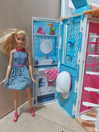 Casa Barbie dos pisos