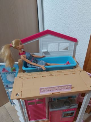 Casa Barbie dos pisos