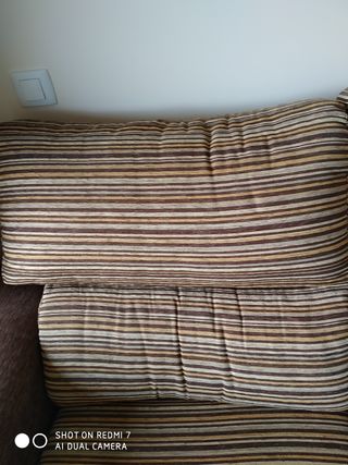 Sofa chaise longe.