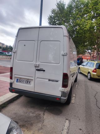 Mercedes-Benz Sprinter 2003