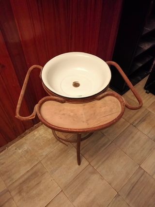 Lavadero antiguo año 1940 1950 madera cerámica