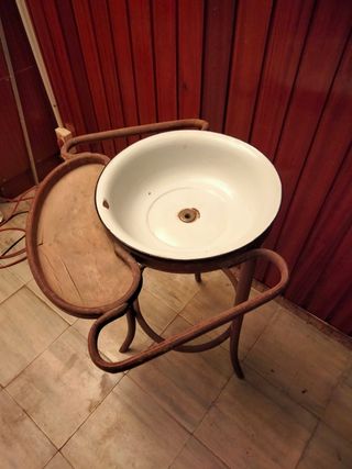 Lavadero antiguo año 1940 1950 madera cerámica