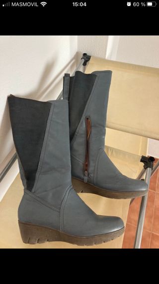 Botas media caña grises como nuevas