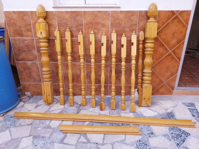 Barandilla de madera torneada