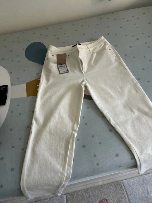 Vaquero blanco mide rise massimo dutti