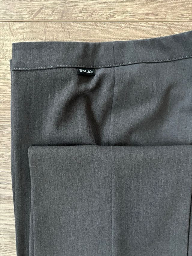 pantaloni grigi donna