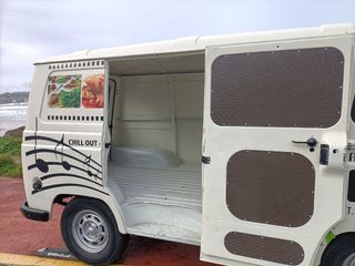 Furgoneta vintage PEGASO SAVA 1970