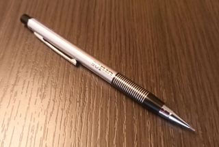 Antiguo Portaminas MITSUBISHI UNI 0,5
