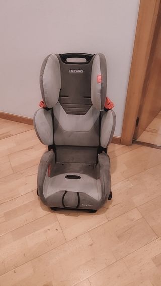 Recaro Silla de coche Young Sport 15k/36k.