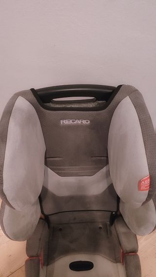 Recaro Silla de coche Young Sport 15k/36k.