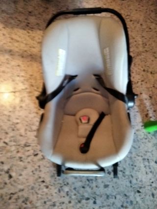 Asiento bebé para coche