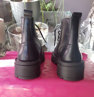 Botín piel cordones negro N39 Dimo