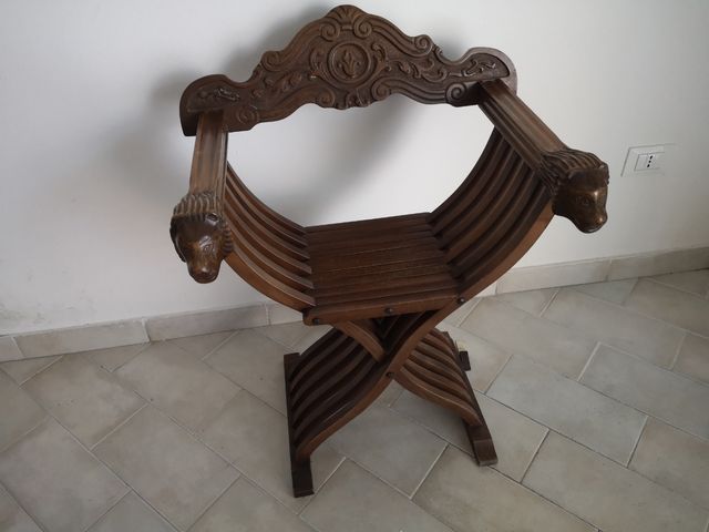 Sedia Savonarola anni 60 Testa di leone