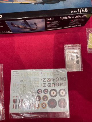 MAQUETA AVIÓN SPITFIRE MK.IIB PROFIPACK EDUARD