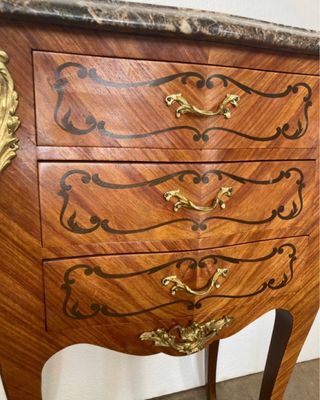 Pareja de Mesillas antiguas restauradas