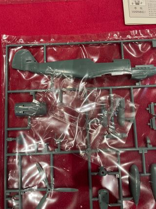 MAQUETA AVIÓN MESSERSCHMITT BF109T-2 ACADEMY