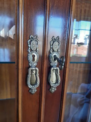 Mueble Vitrina Salón. Buen estado