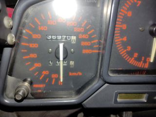 Honda VFR 750 F