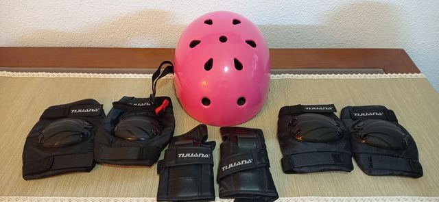 Casco y protecciones niña 10-13 años