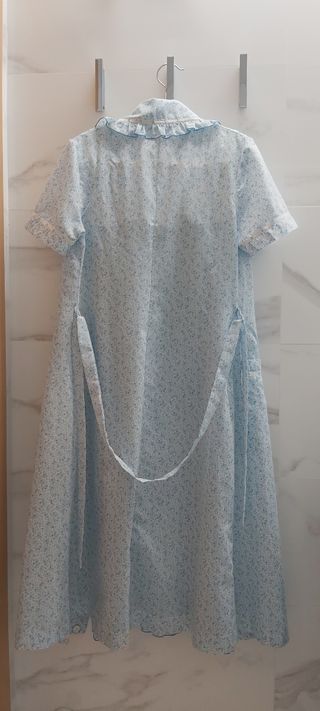 Conjunto de bata y camisón 