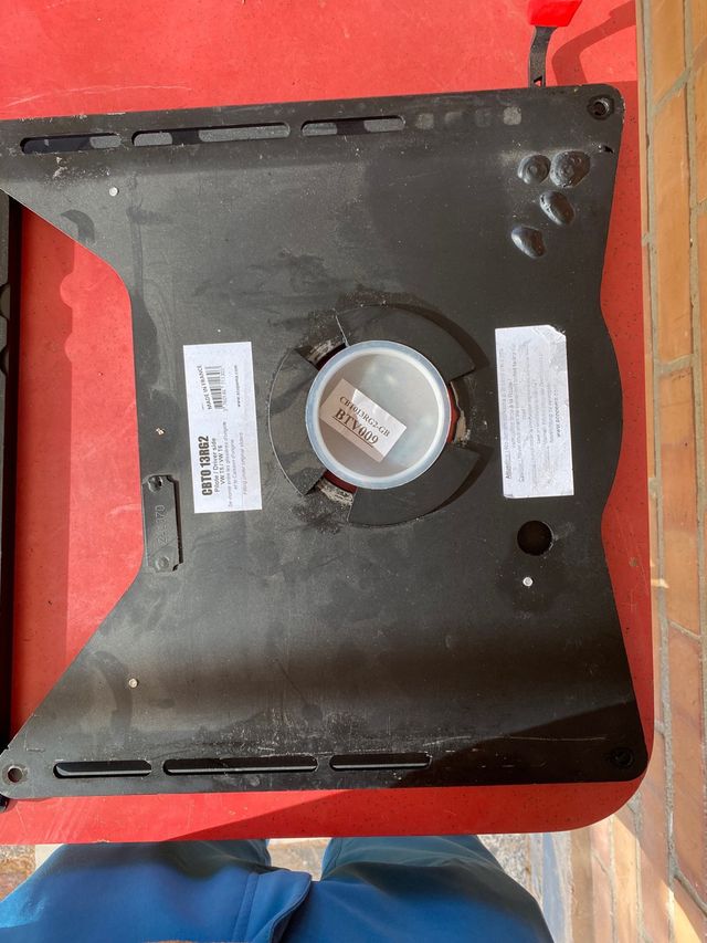 base giratoria piloto vw t5 t6 de segunda mano por 130 EUR en Logroño