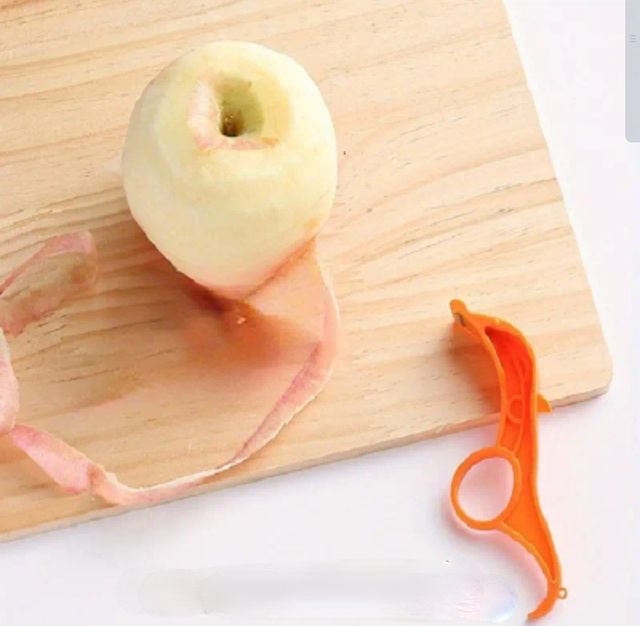 Pelador de frutas multifunción