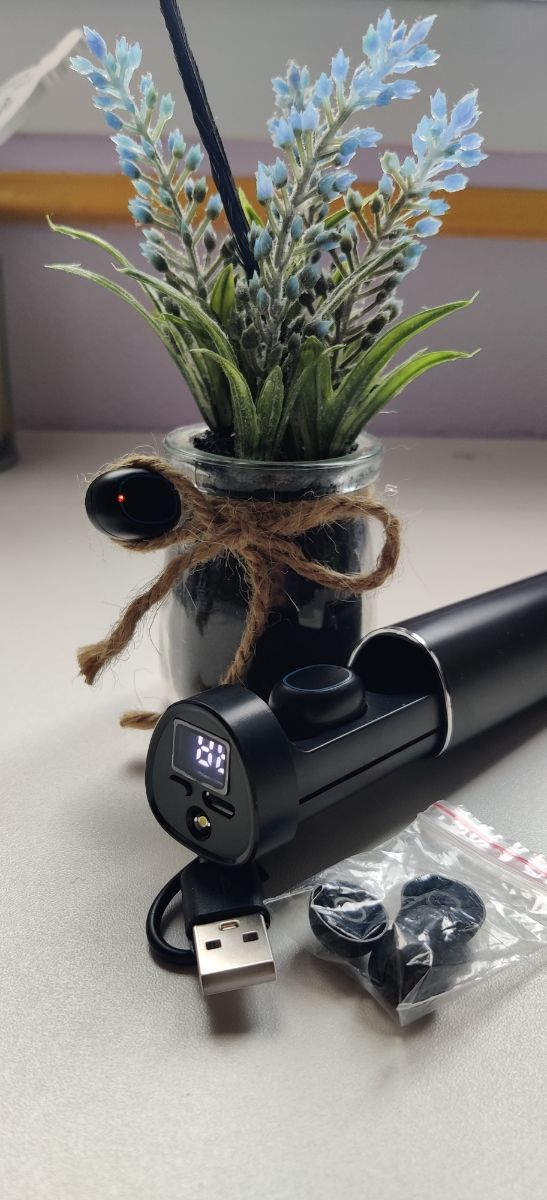 Nuove cuffie Bluetooth con luce