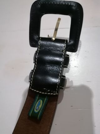 Cinturón piel marca Tapir negro. T 85.