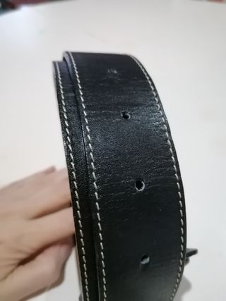 Cinturón piel marca Tapir negro. T 85.