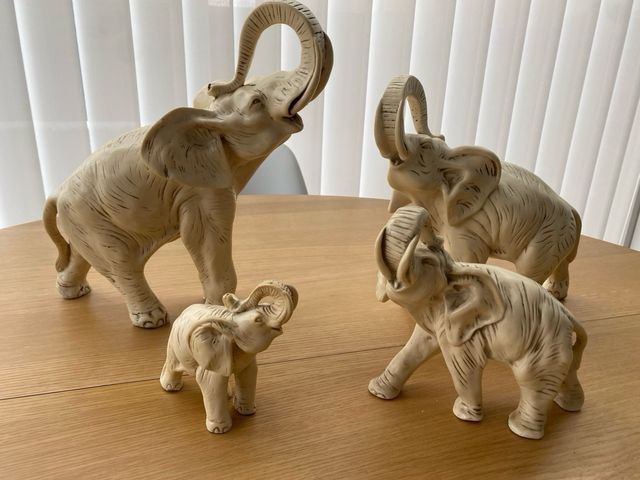 Antiguos Elefantes Arregui