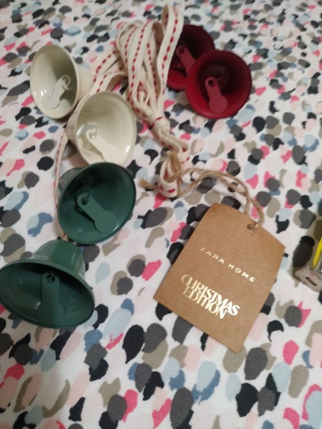 Adorno colgante campanitas Navidad