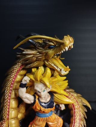 Figura de Goku - Dragón ball