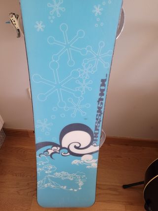 Tabla snowboard rossignol y botas