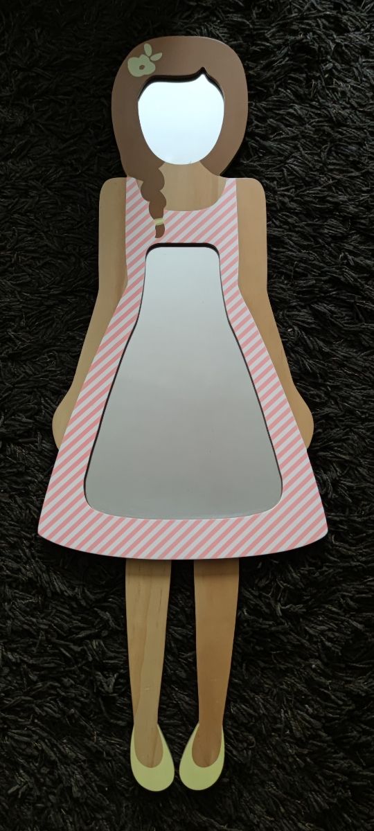 Espejo 110 cm niña pared