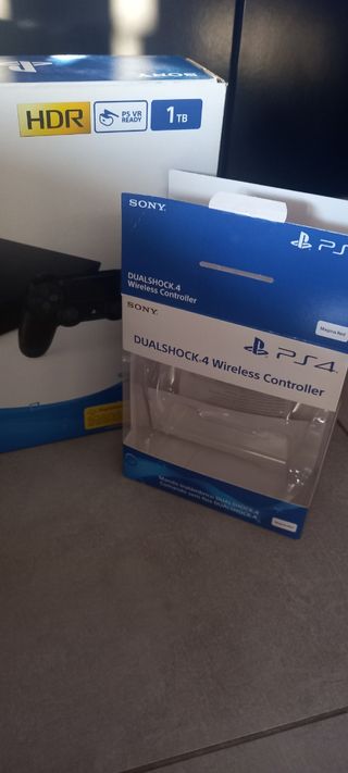 PlayStation 4 1TB