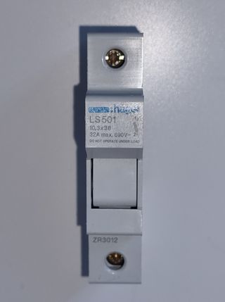 10 PORTA FUSIBILI hager MODULO 1DIN PORTAFUSIBILI