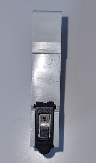 10 PORTA FUSIBILI hager MODULO 1DIN PORTAFUSIBILI