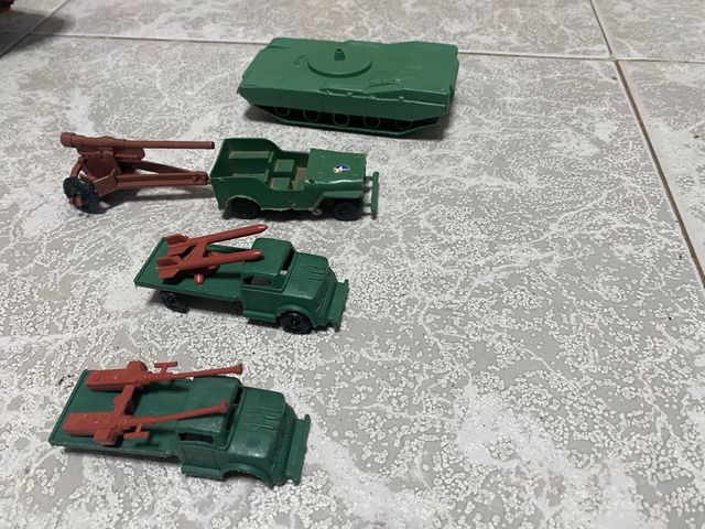 Juguetes militares