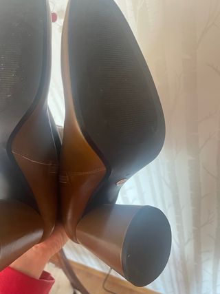 Botas altas de piel