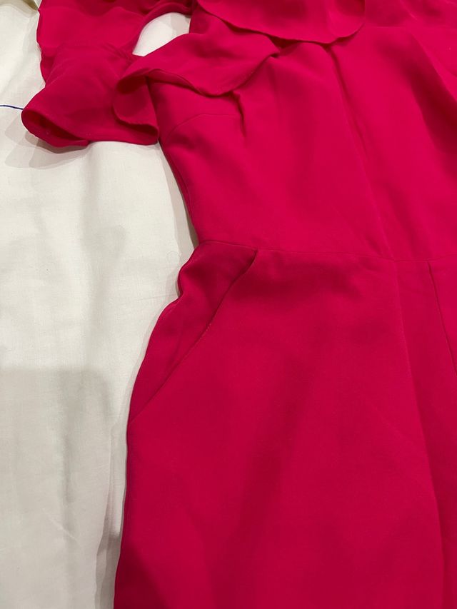 Vestido pantalón tipo mono color fucsia