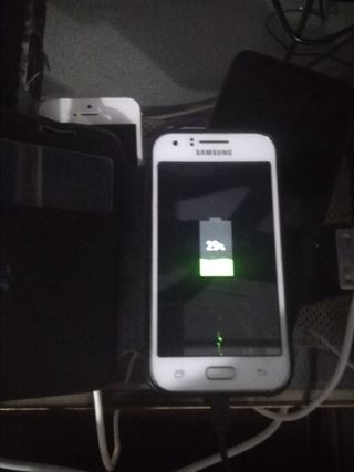 Samsung J1