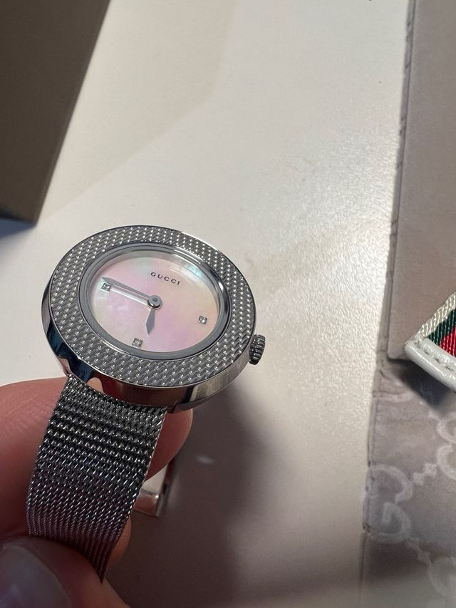 RELOJ GUCCI