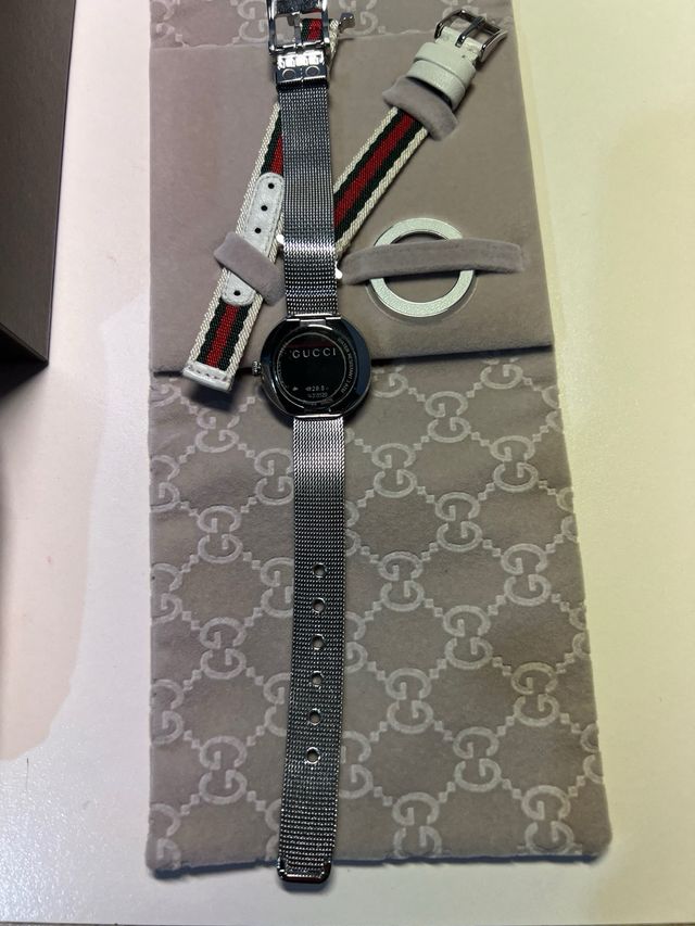 RELOJ GUCCI