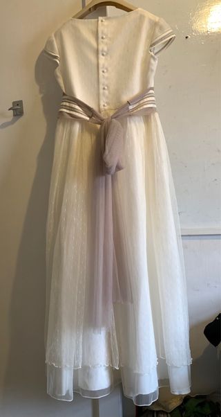 Vestido de comunión en perfecto estado