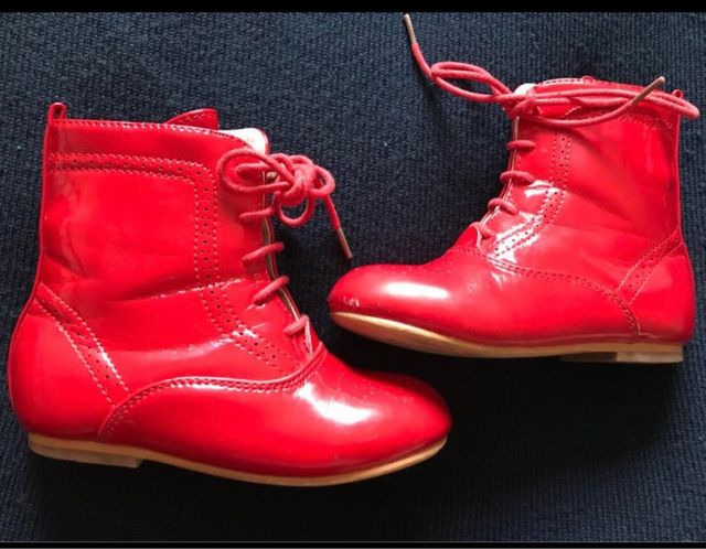 Botines rojos charol muy cookies T25