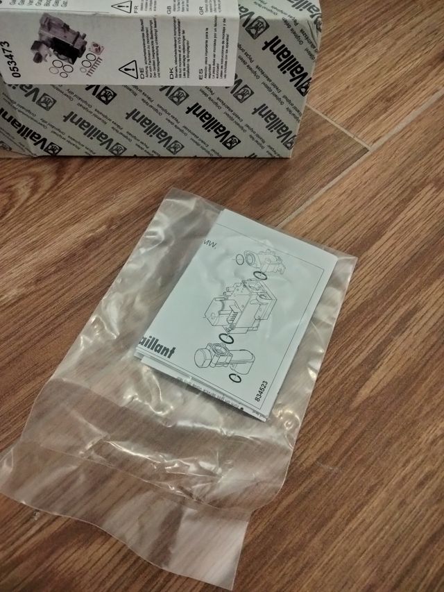 Válvula de gas marca vaillant ref.053473