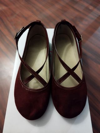 ZAPATOS DE MUJER O NIÑA.
