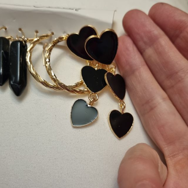 Lote 5 pares de pendientes NUEVOS